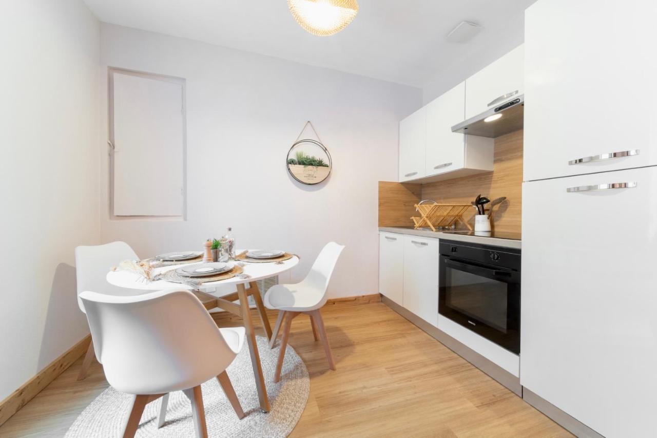 Au Petit Lion, Colmar Centre Garage Gratuit Apartment Ngoại thất bức ảnh